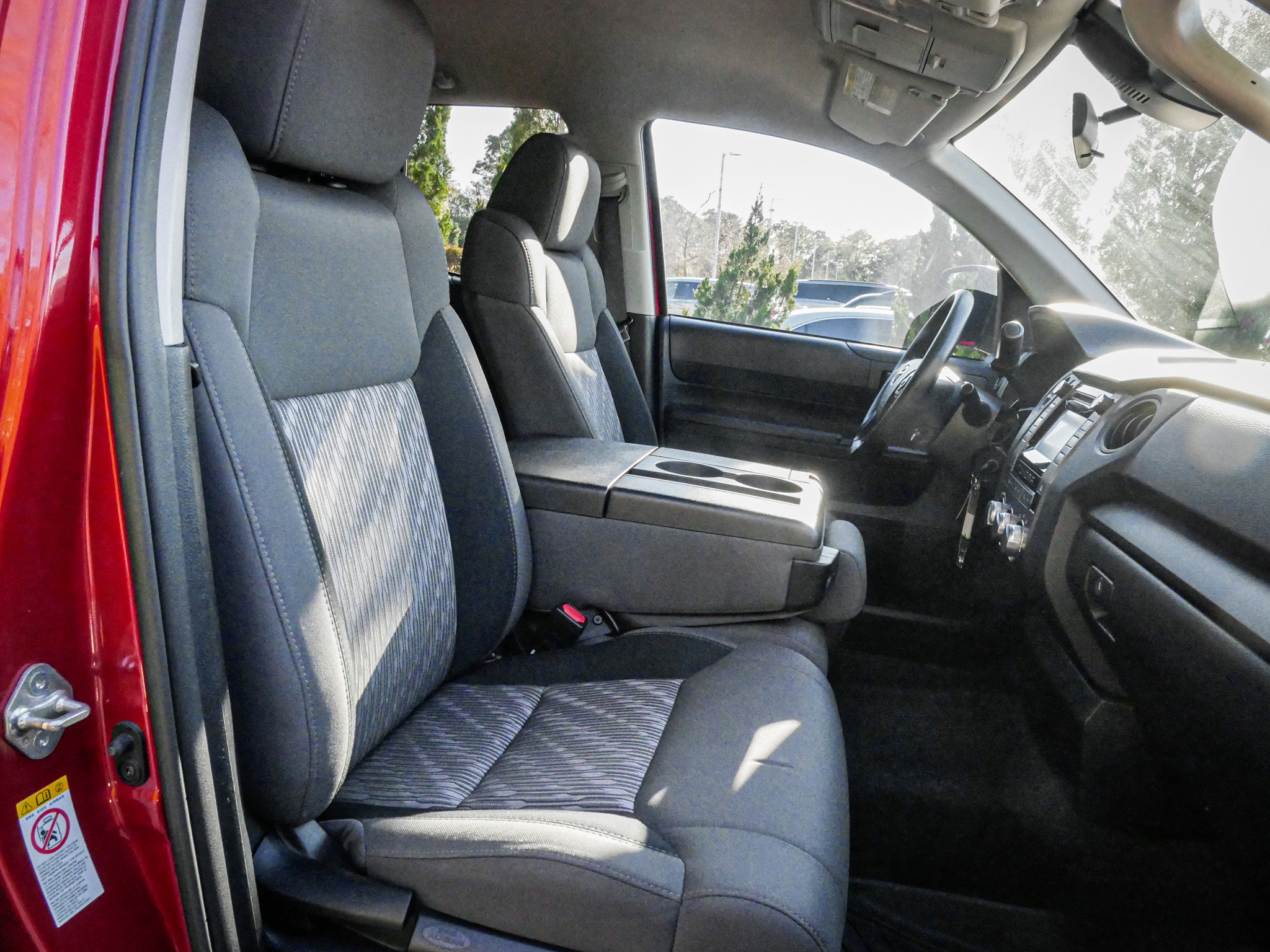 Used 2019 Toyota Tundra SR image 31