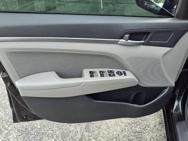 Used 2019 Hyundai Elantra SEL FWD image 60