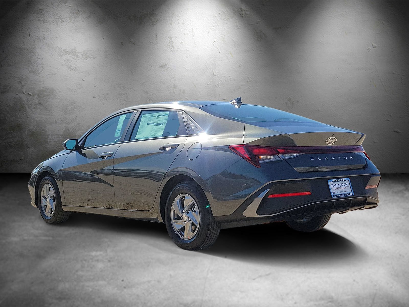 New 2026 Hyundai Elantra SE FWD image 4