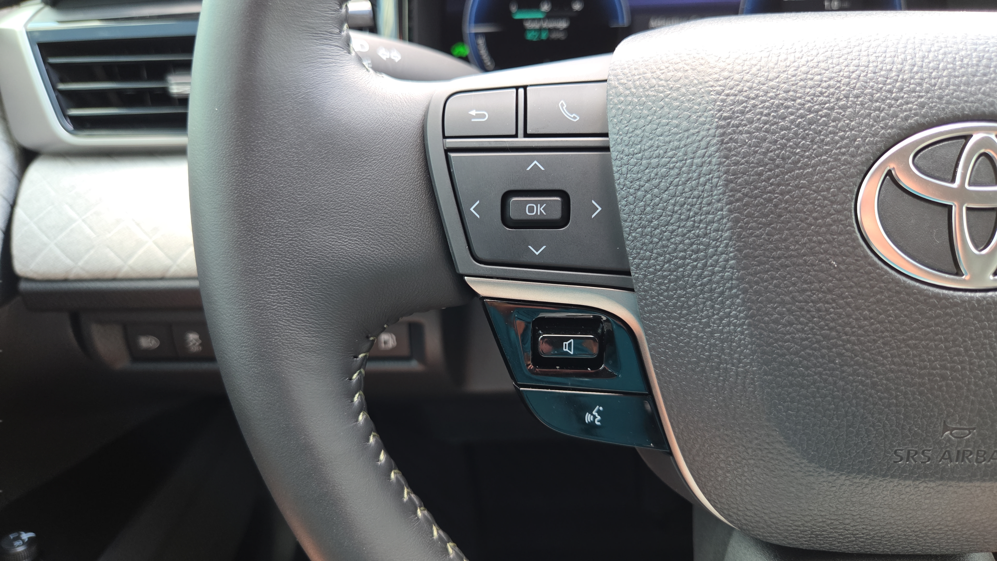 Certified 2026 Toyota Camry XLE FWD image 26