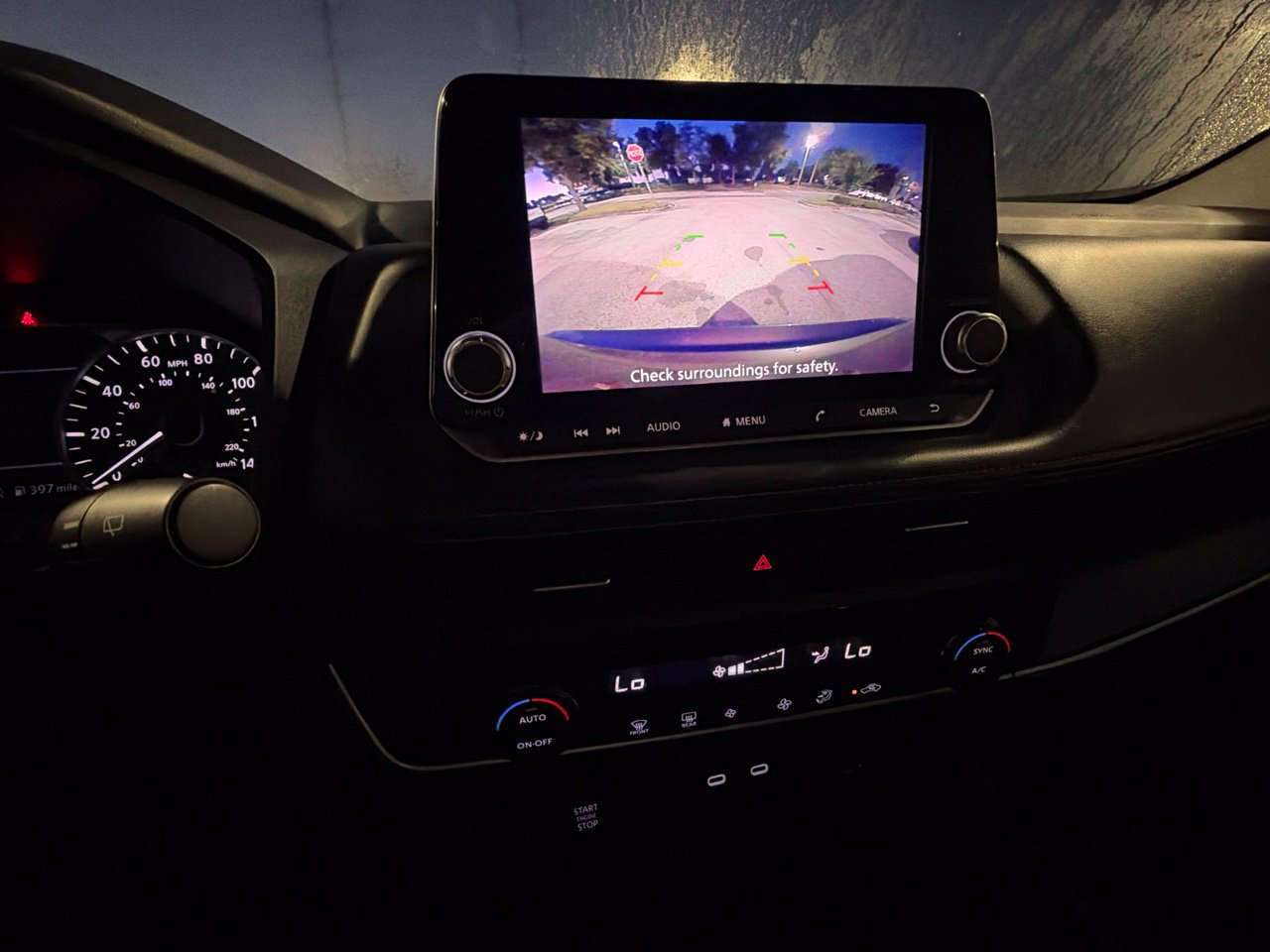 Used 2025 Nissan Rogue SV FWD image 10