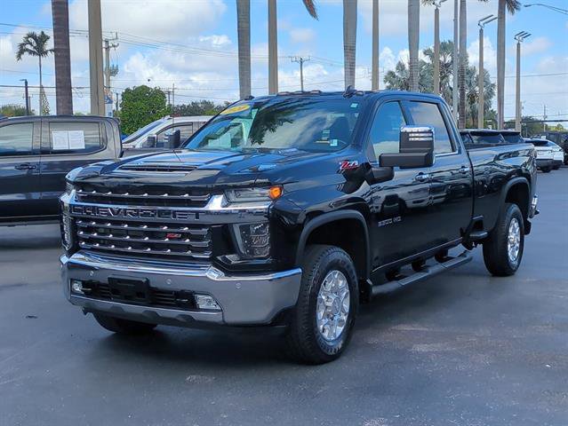 Certified 2020 Chevrolet Silverado 3500 LTZ w/ Safety Package image 20