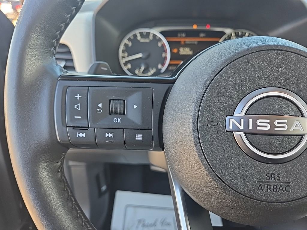 Used 2023 Nissan Rogue SL w/ SL Premium Package image 19