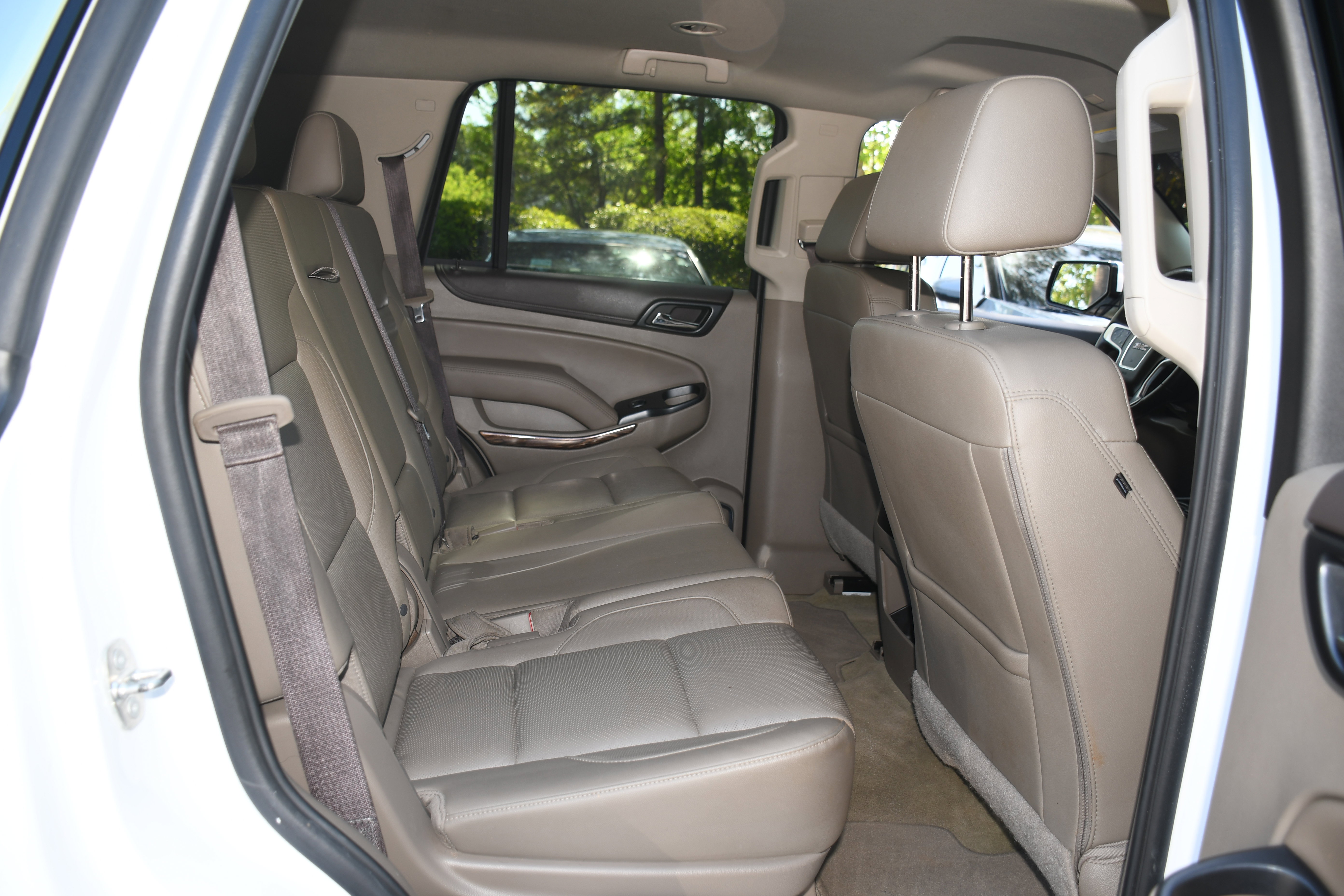 Used 2017 GMC Yukon SLT image 20