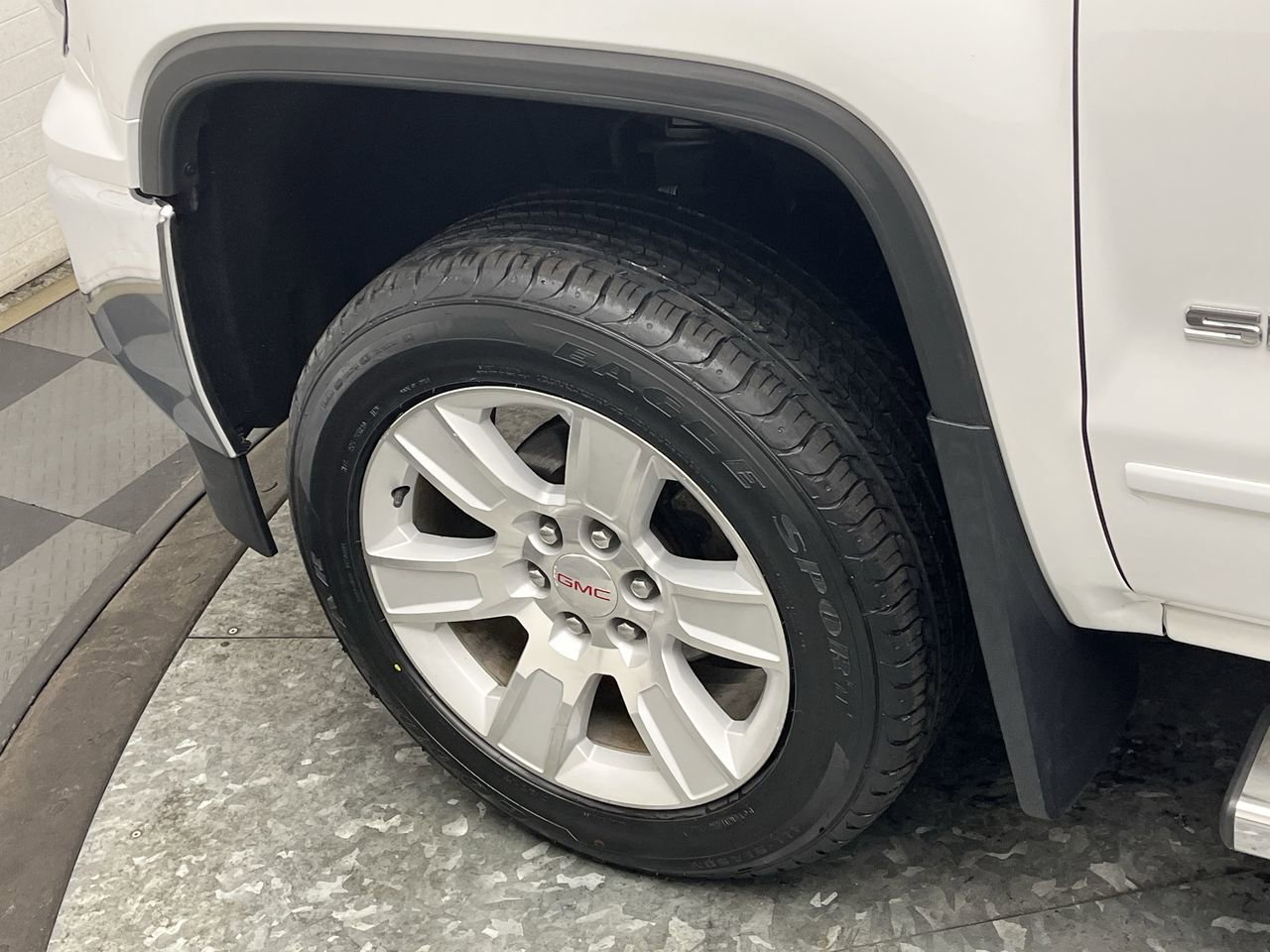 Used 2016 GMC Sierra 1500 SLE image 31