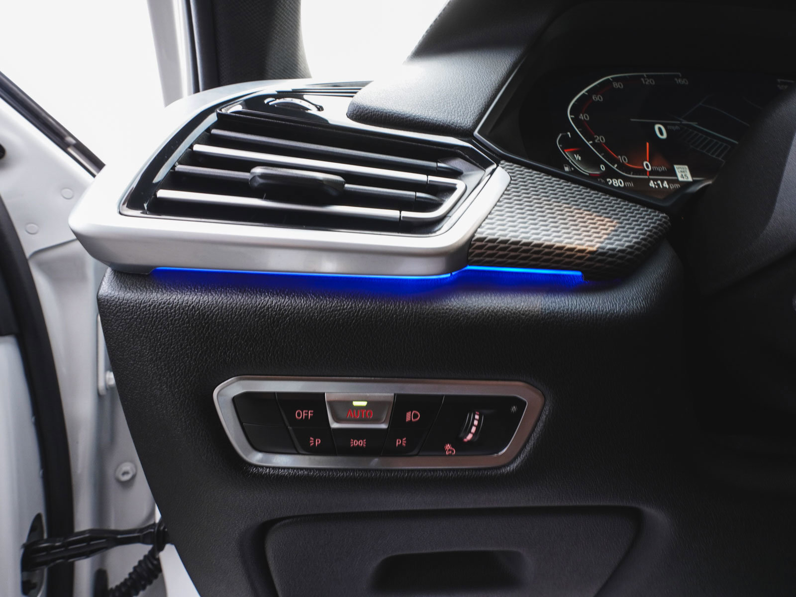 Used 2023 BMW X6 xDrive40i w/ M Sport Package image 20