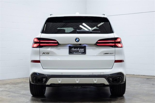 New 2026 BMW X5 xDrive40i image 13