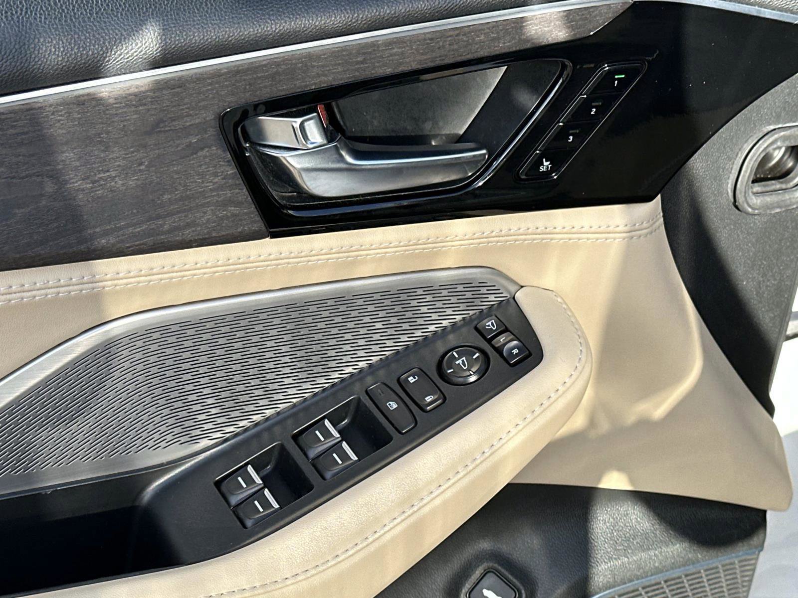 Used 2023 Acura MDX w/Advance Package image 18