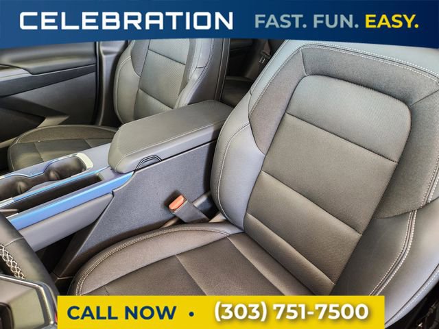 Used 2025 Chevrolet Equinox EV LT w/ Convenience Package image 9