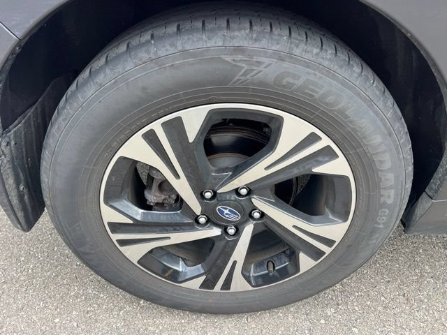 Used 2024 Subaru Crosstrek 2.0i Premium AWD/4WD image 4