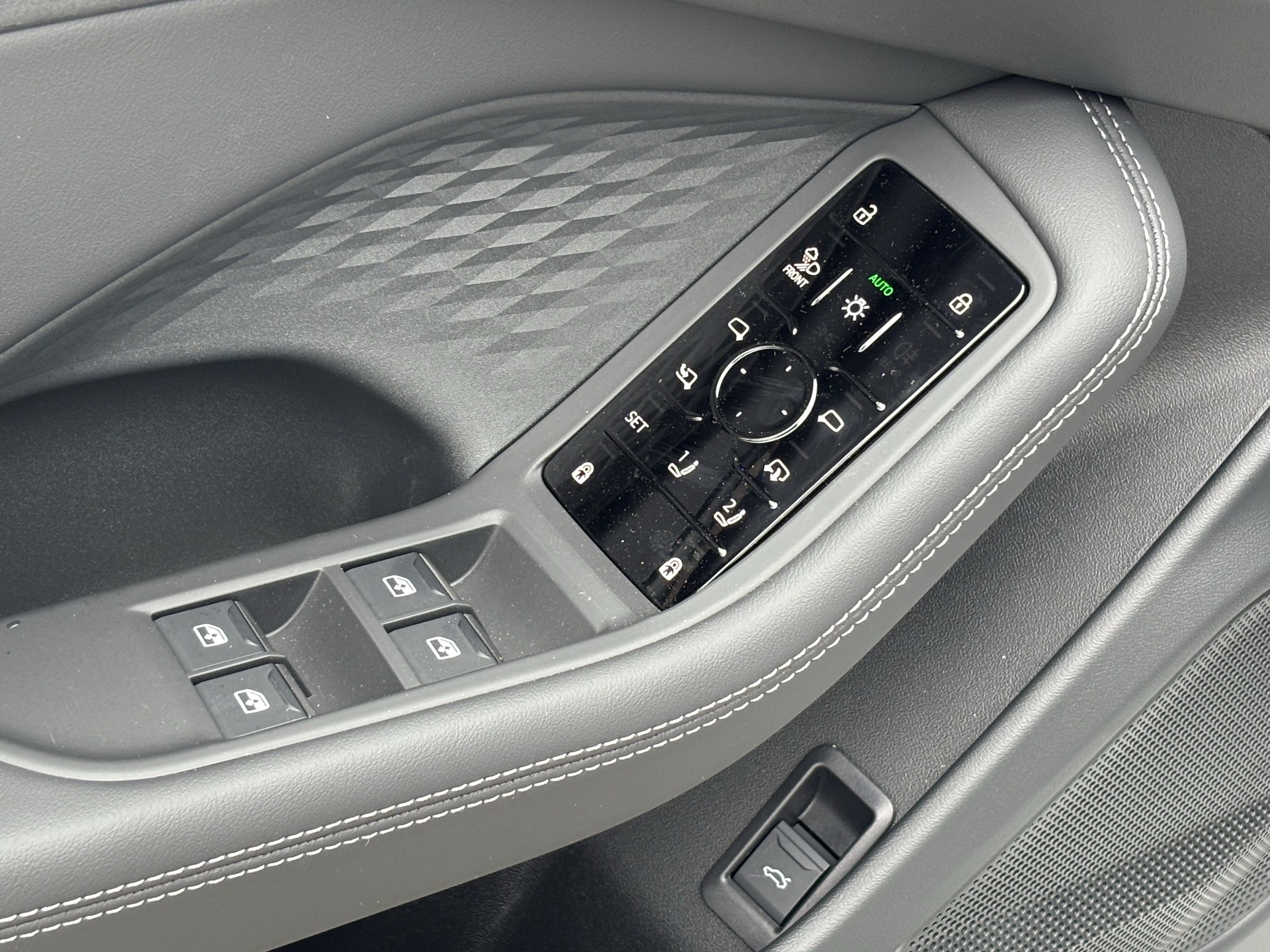 New 2026 Audi A6 Prestige AWD/4WD image 15