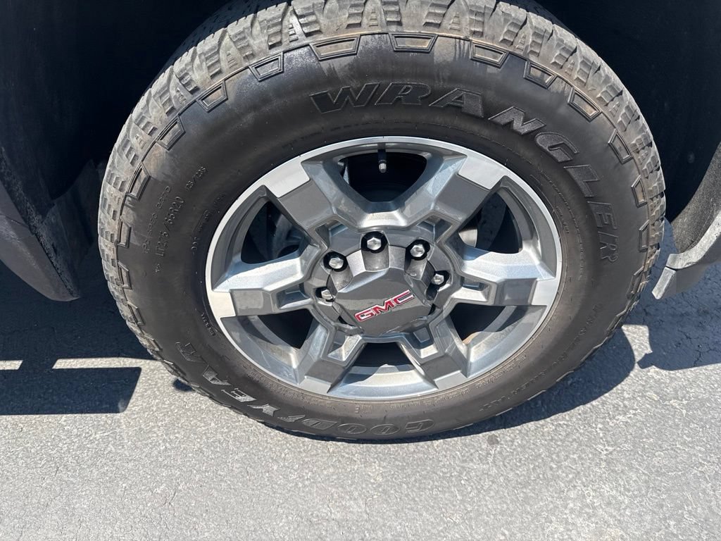 Used 2025 GMC Sierra 2500 SLE w/ SLE Value Package; AWD/4WD image 10