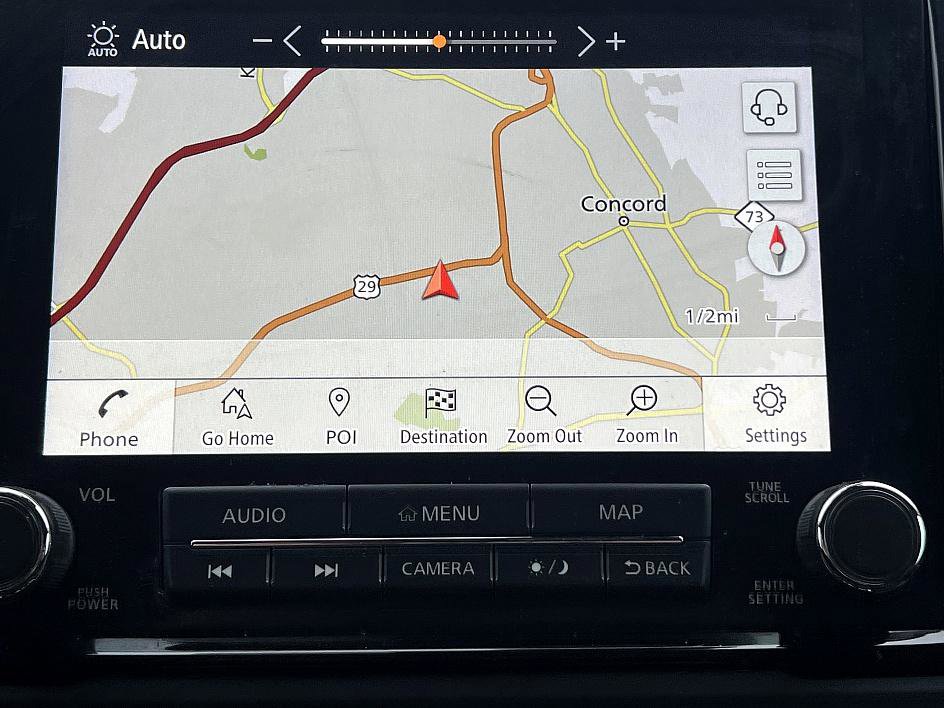 Certified 2021 Nissan Titan SV w/ SV Convenience Package image 15