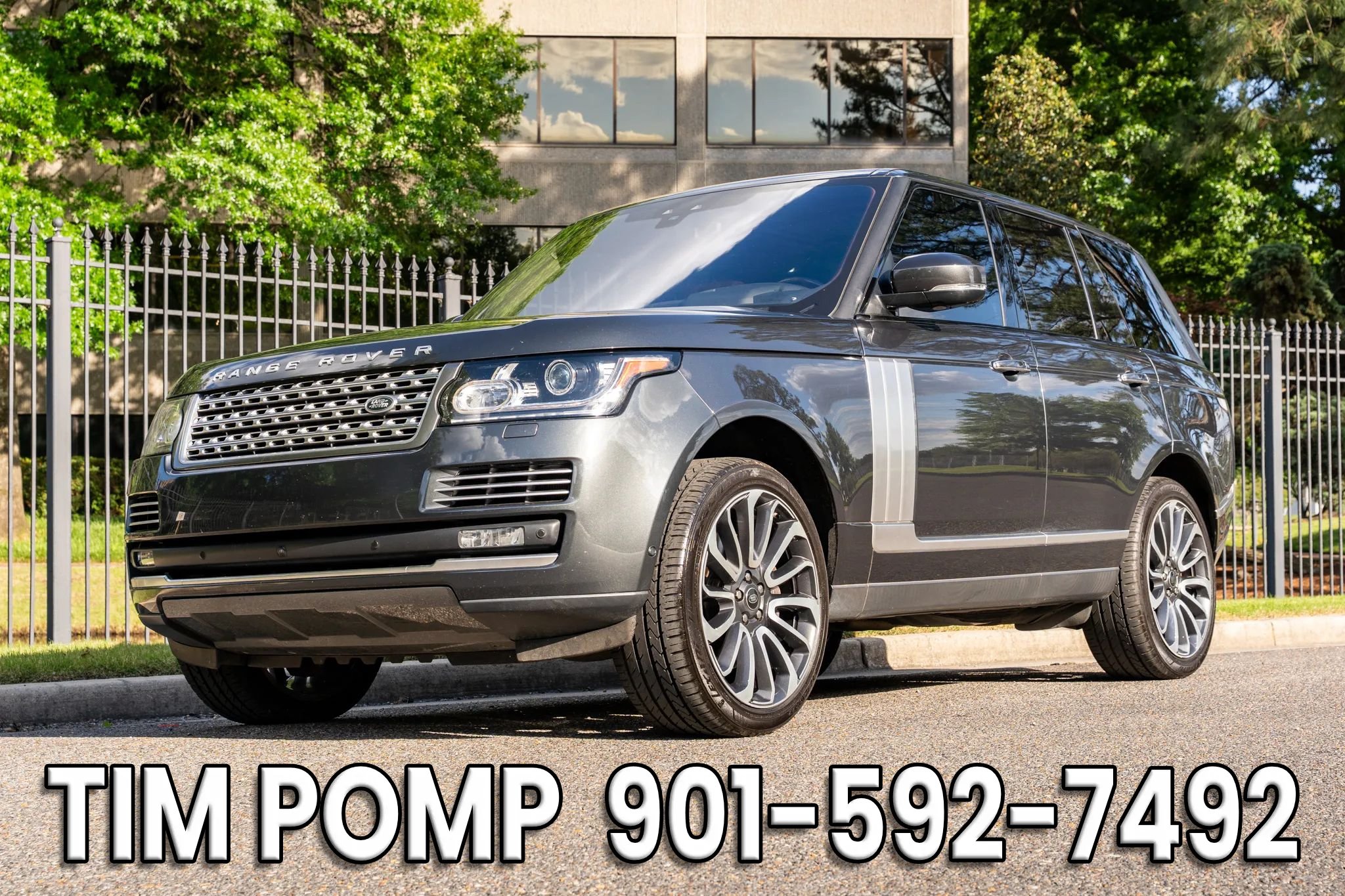 Used 2017 Land Rover Range Rover Autobiography AWD/4WD image 1