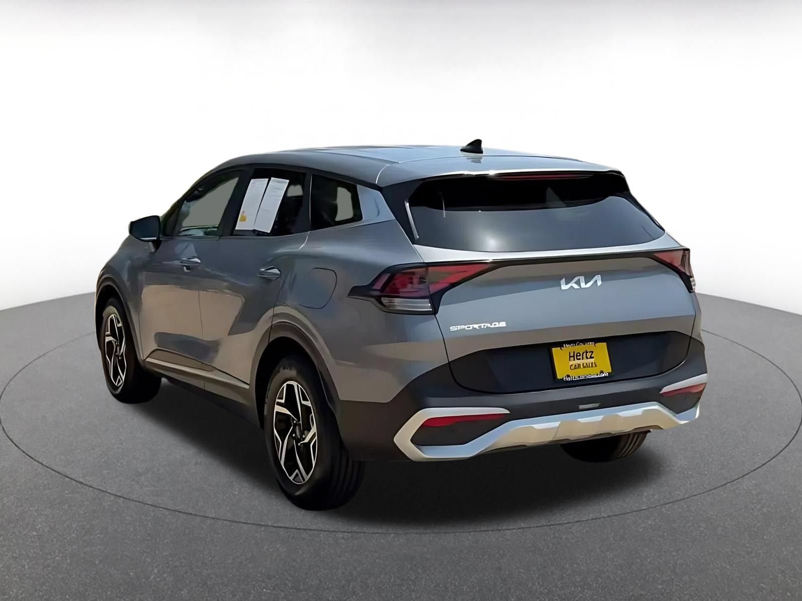 Used 2025 Kia Sportage LX FWD image 10