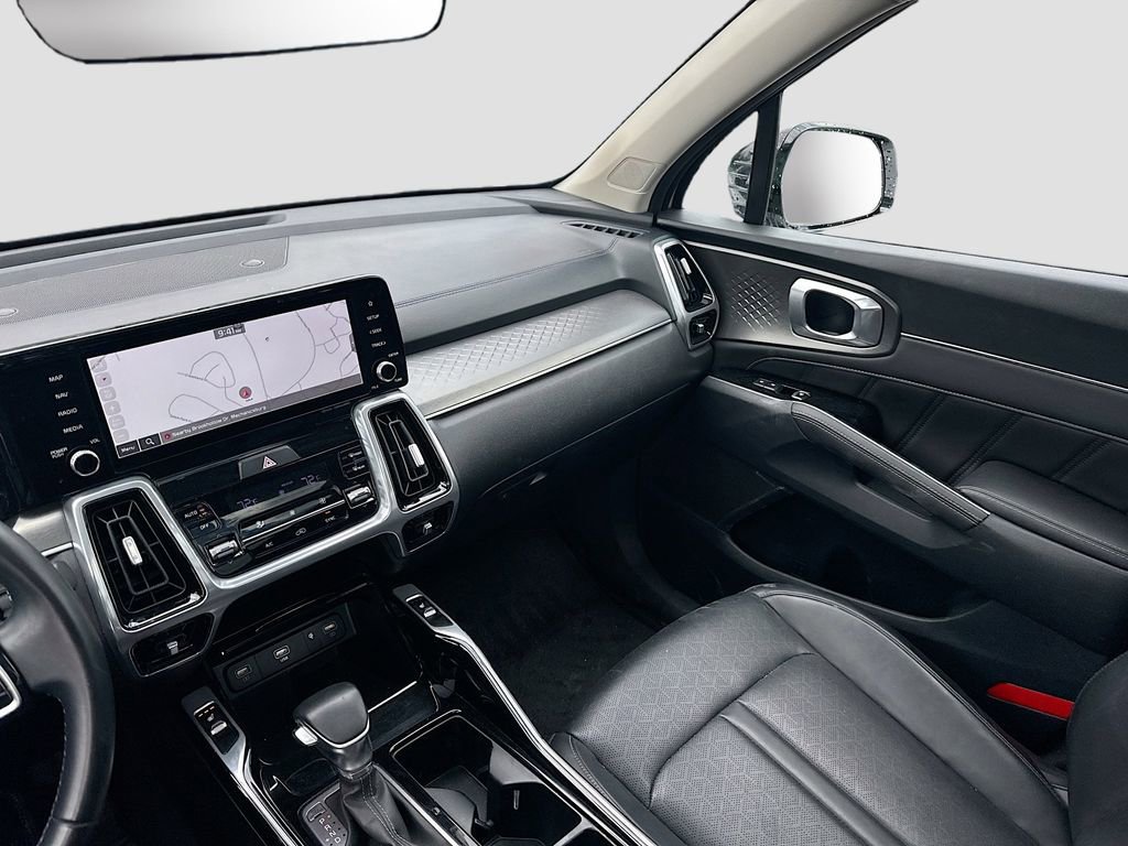 Certified 2023 Kia Sorento SX AWD/4WD image 23
