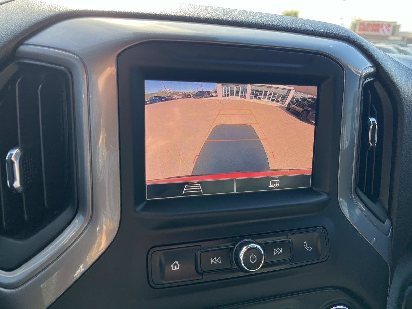 Used 2023 Chevrolet Silverado 1500 Custom image 36