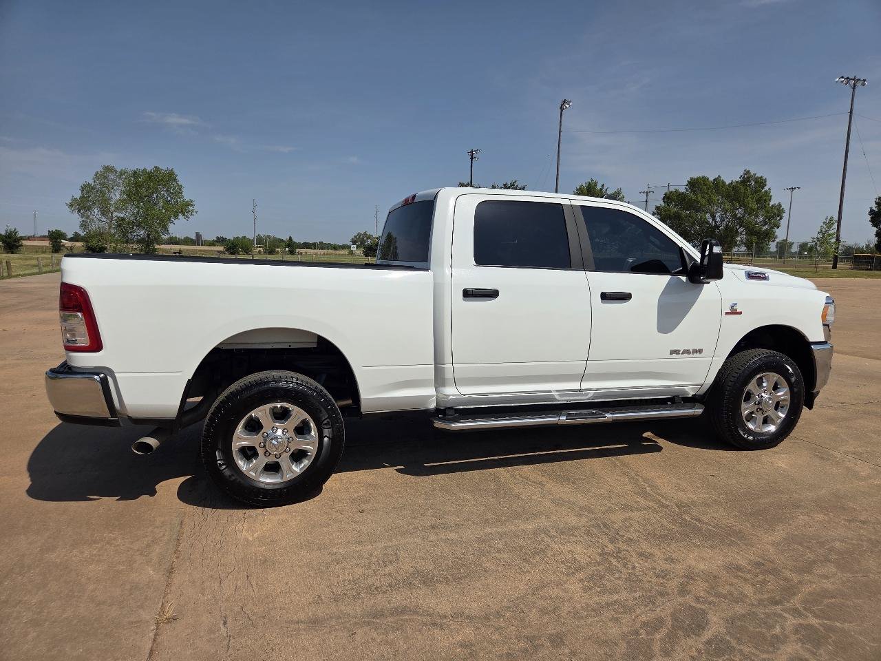 Used 2024 RAM 2500 Big Horn w/ Off Road Package AWD/4WD image 28