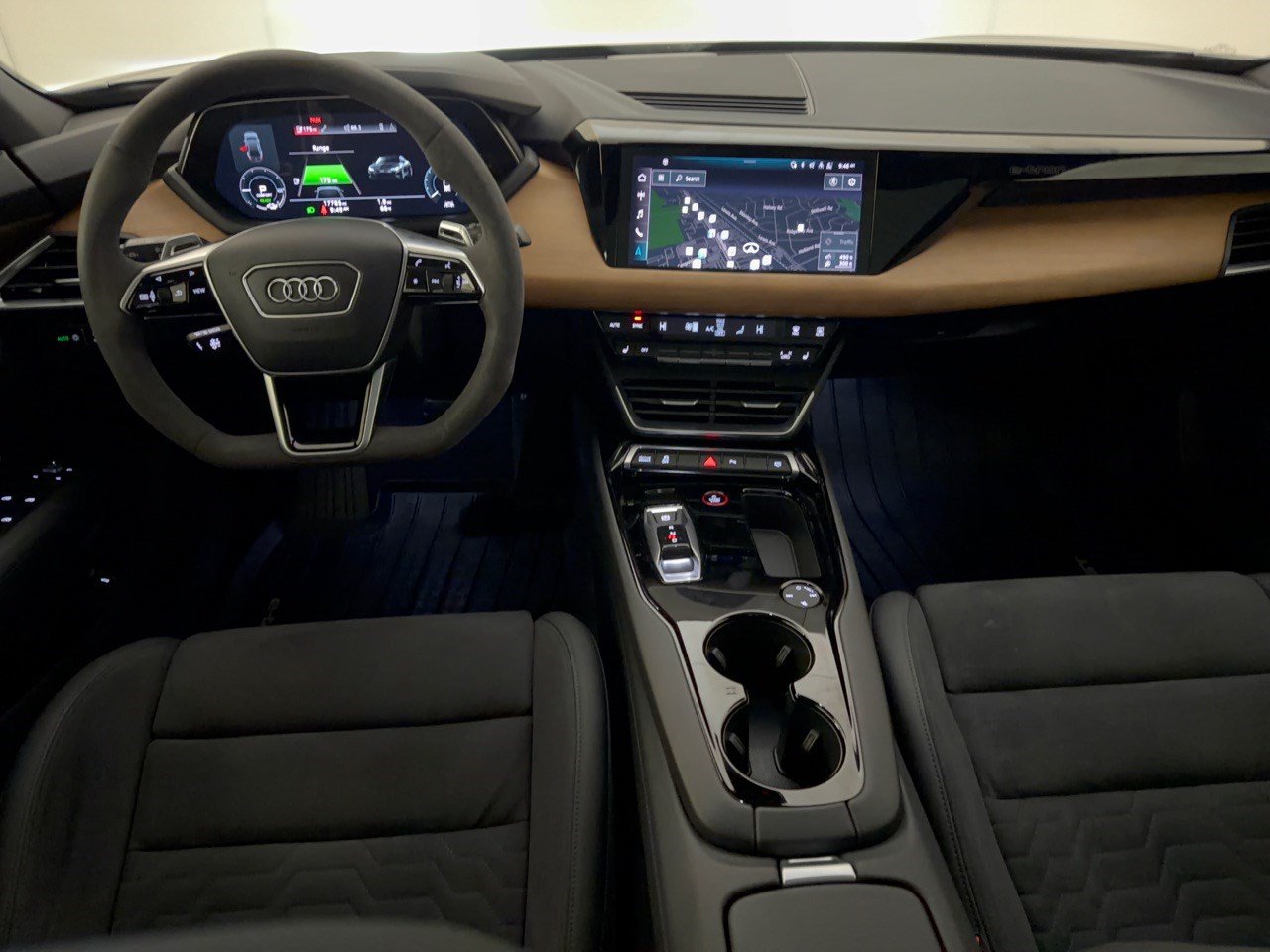 Certified 2023 Audi e-tron GT Premium Plus AWD/4WD image 17