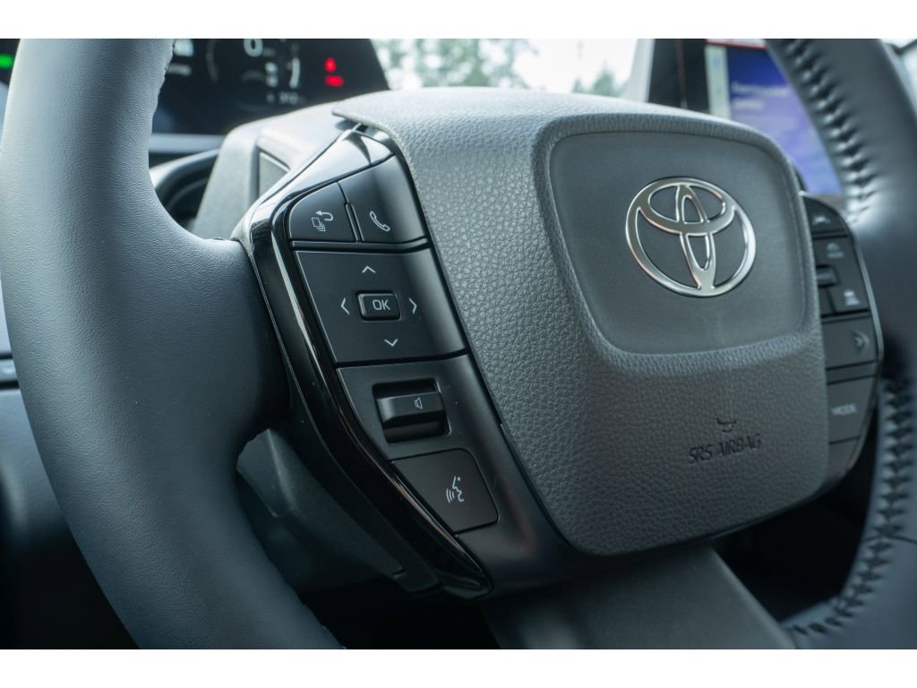 New 2026 Toyota Prius XLE image 26