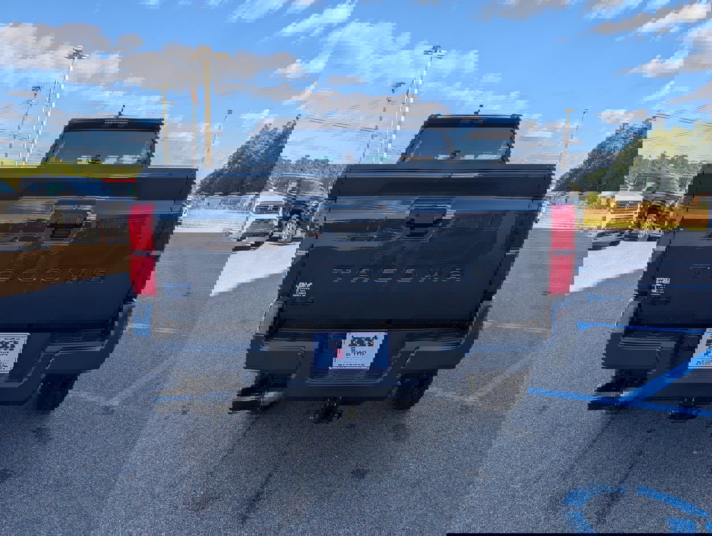 New 2025 Toyota Tacoma SR5 image 4