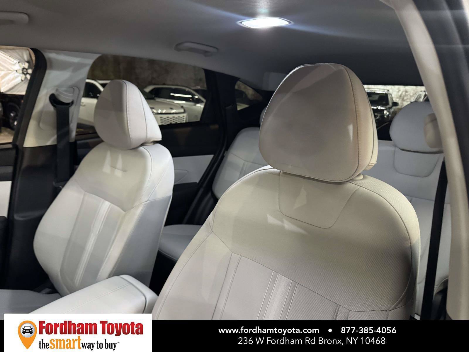 Used 2025 Hyundai Tucson SEL AWD/4WD image 19