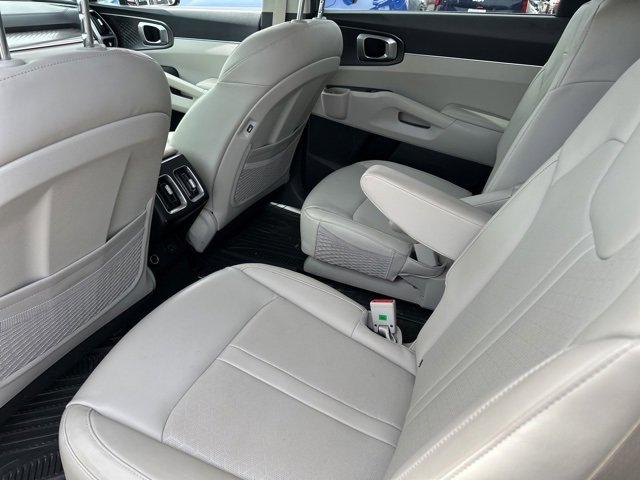 Certified 2022 Kia Sorento S image 11
