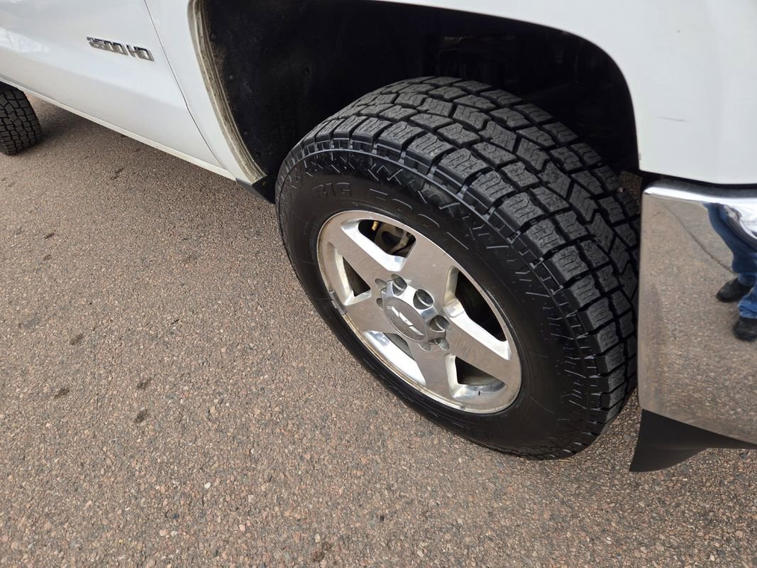 Used 2015 Chevrolet Silverado 2500 W/T image 12