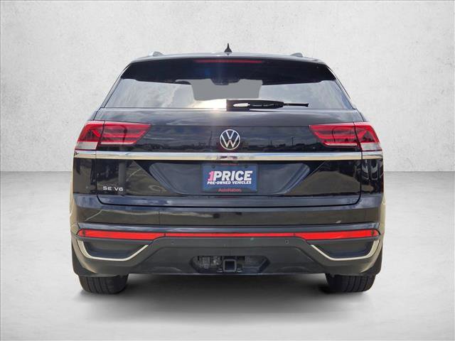 Used 2022 Volkswagen Atlas Cross Sport SE w/ Panoramic Sunroof Package FWD image 7