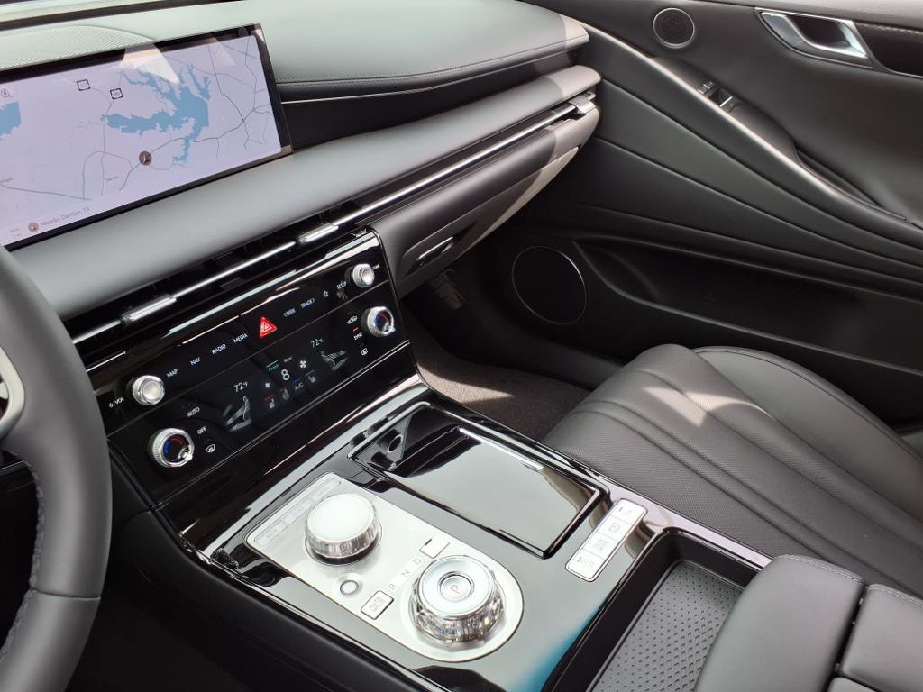 New 2025 Genesis G80 2.5T image 8