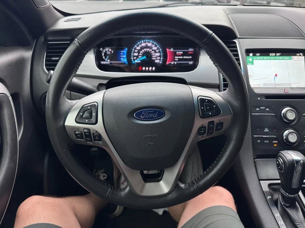 Used 2018 Ford Taurus SEL w/ Equipment Group 201A FWD image 4
