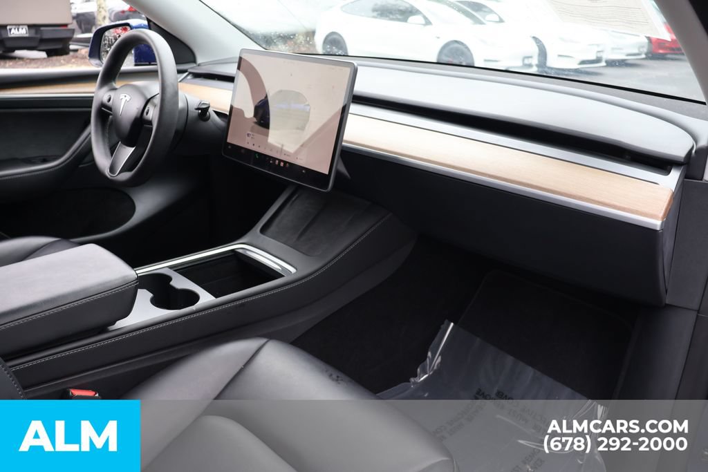 Used 2023 Tesla Model Y Long Range AWD/4WD image 28