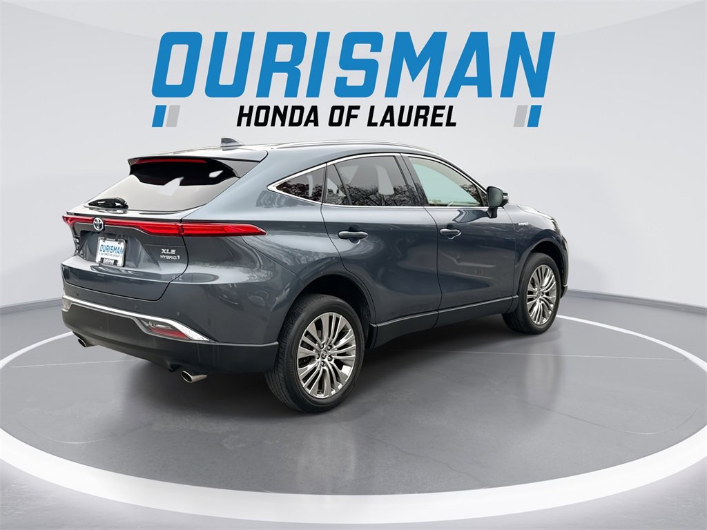 Used 2021 Toyota Venza XLE image 8