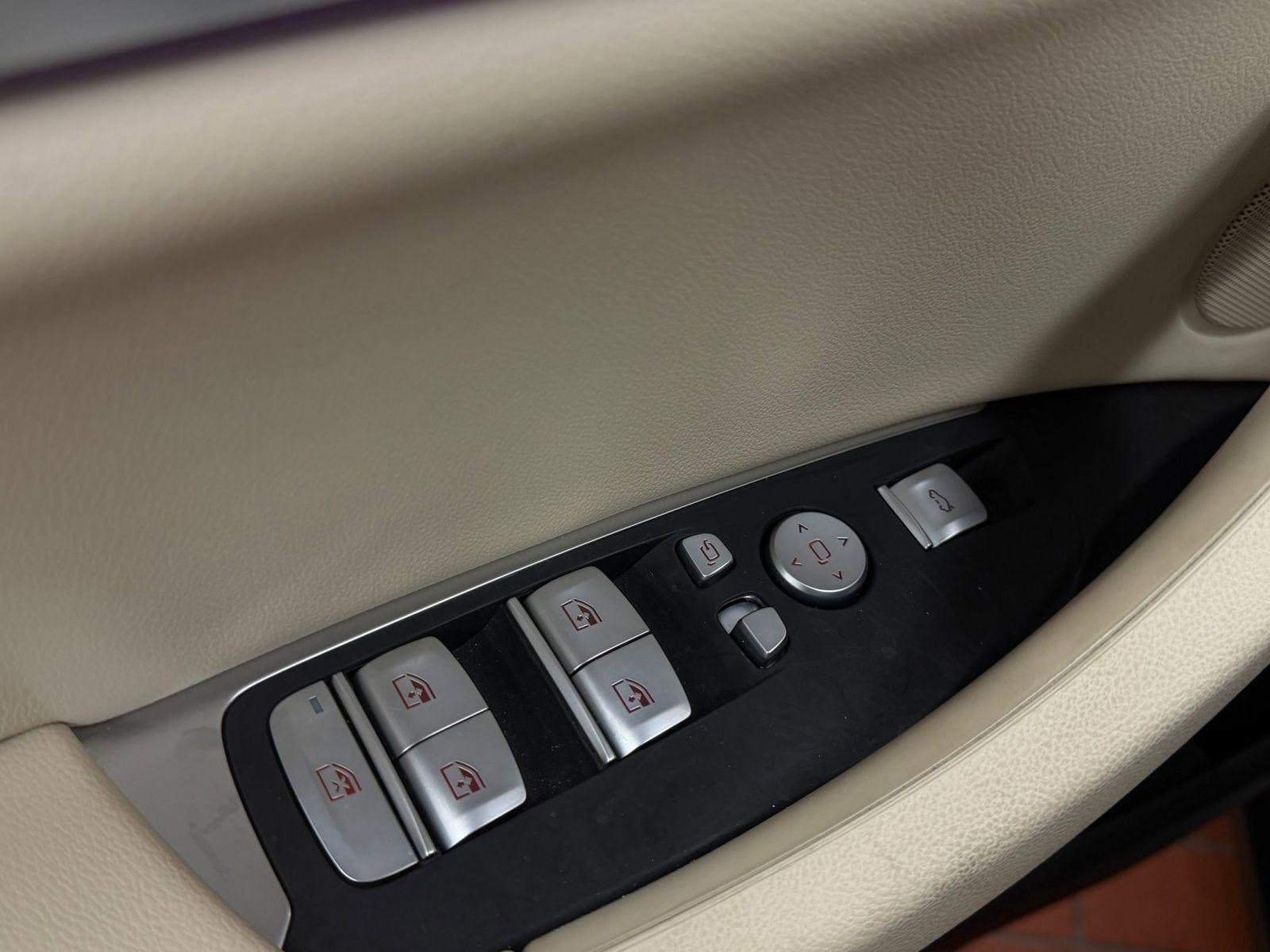 Used 2023 BMW X3 xDrive30i w/ Premium Package image 7