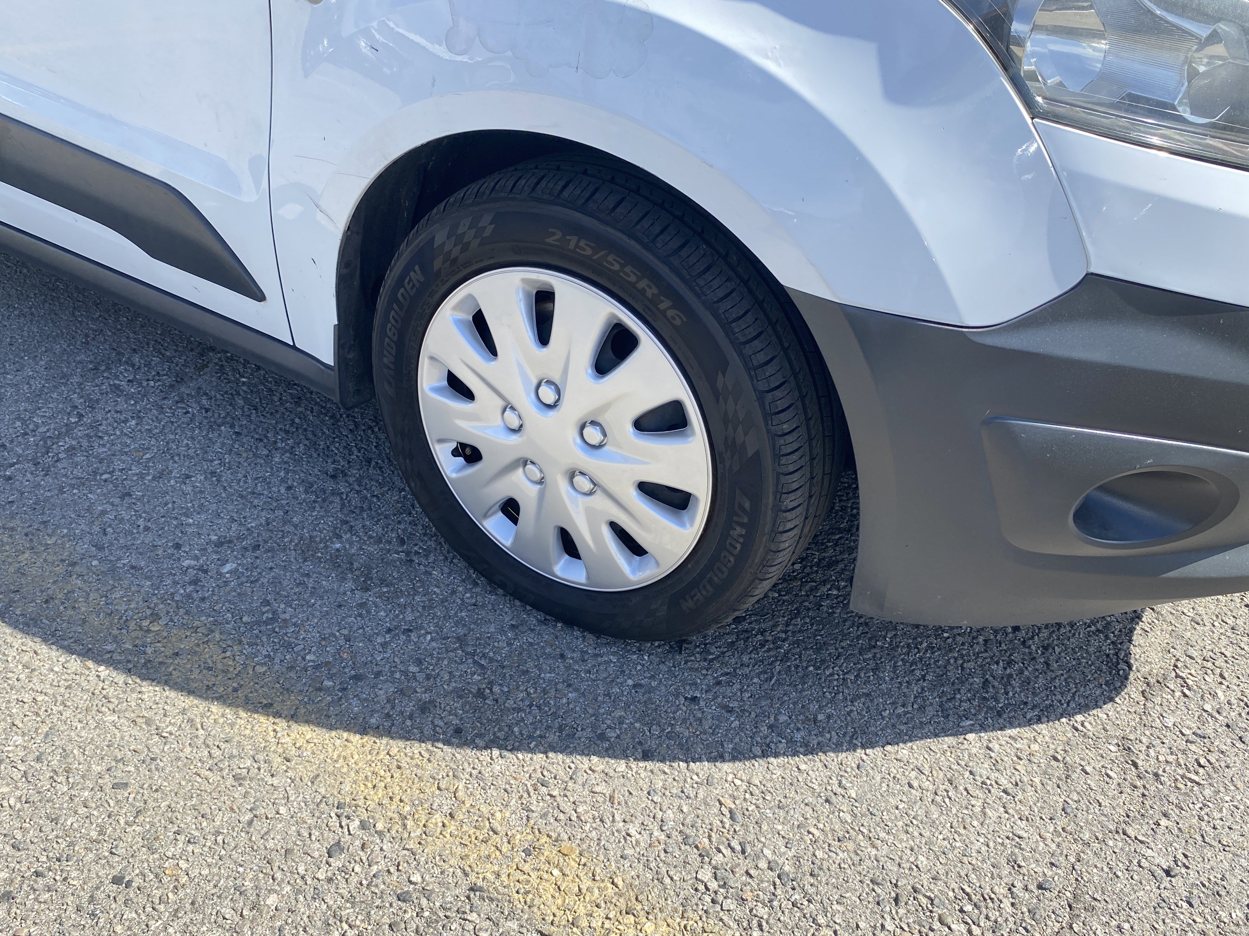 Used 2017 Ford Transit Connect XL image 20