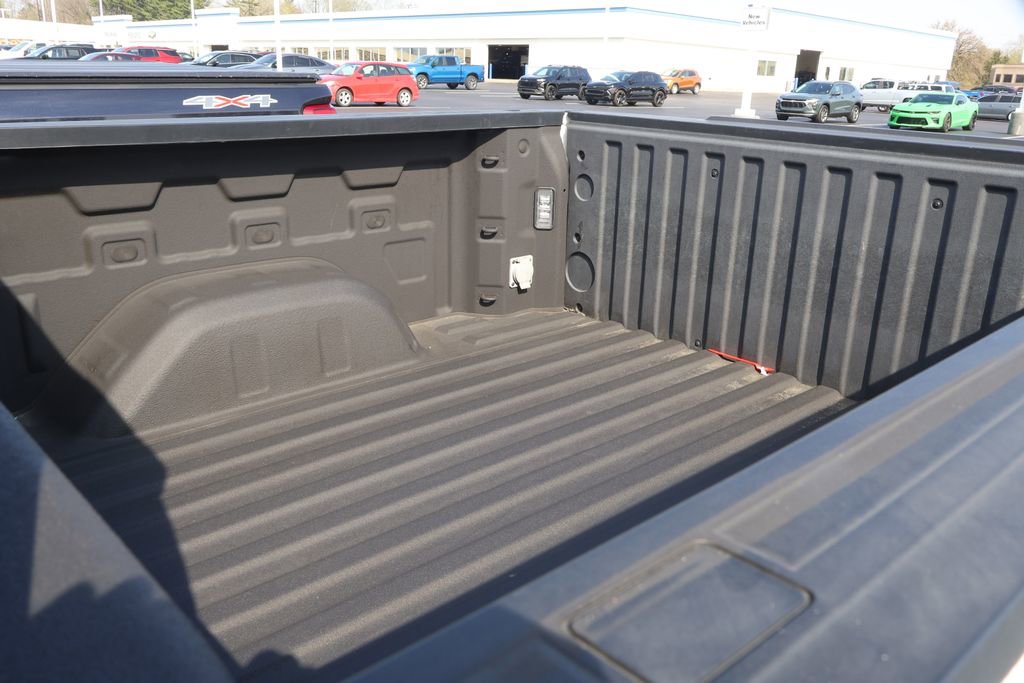 Used 2020 Chevrolet Silverado 1500 RST w/ Rally Edition image 38