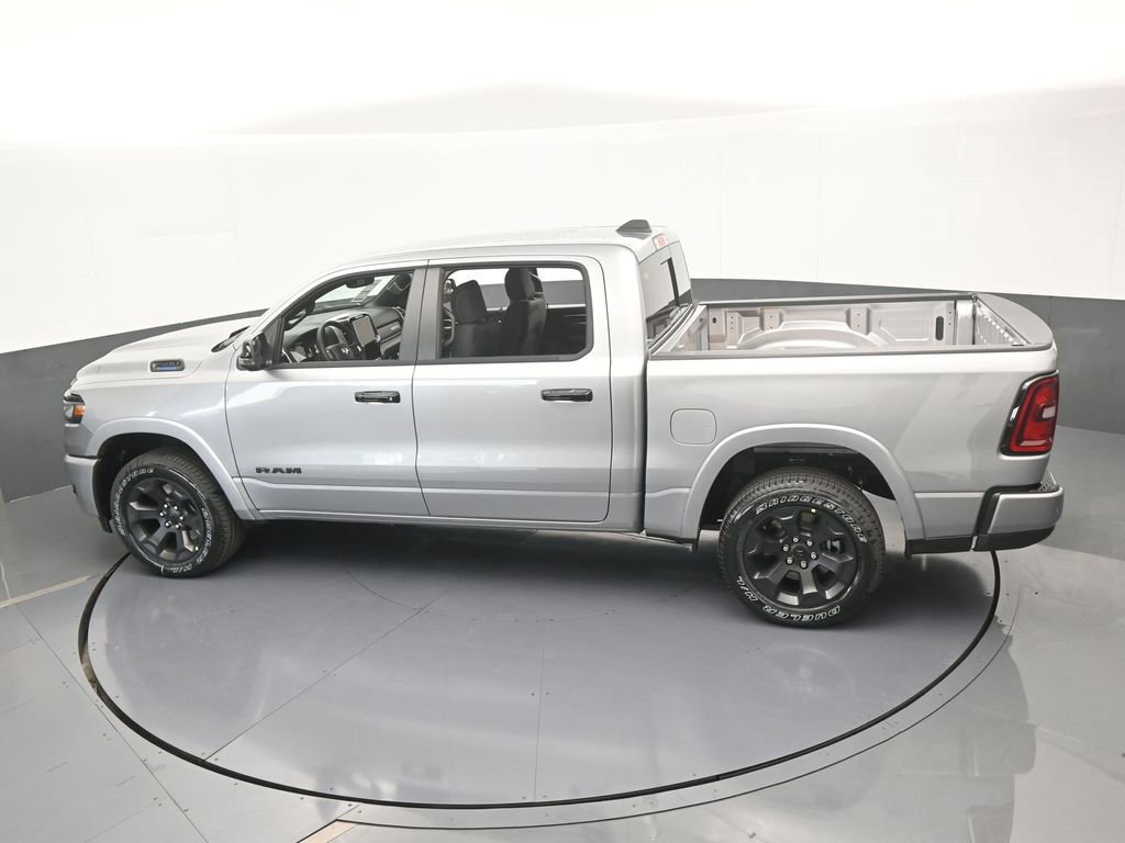 Used 2025 RAM 1500 Big Horn AWD/4WD image 43