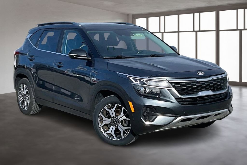 Used 2021 Kia Seltos EX image 13