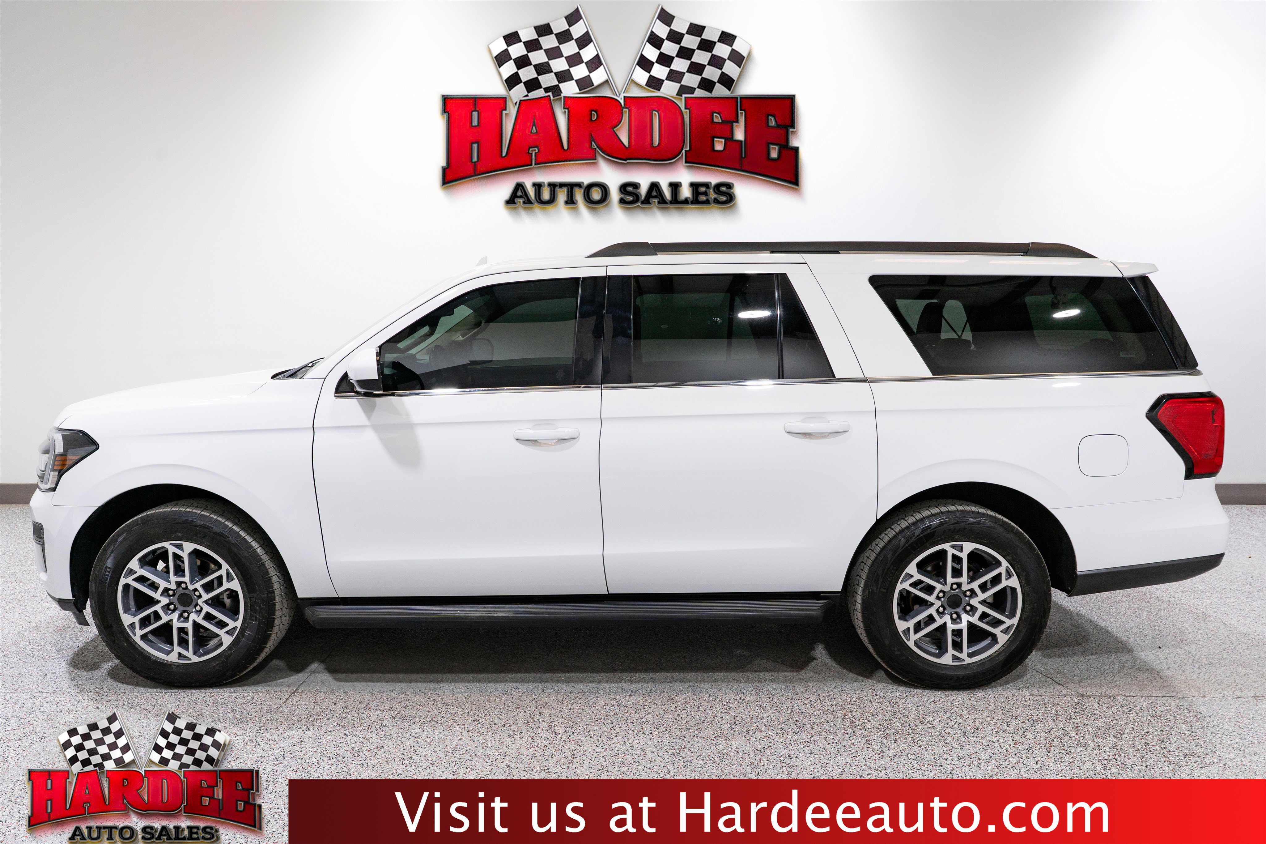Used 2024 Ford Expedition Max XLT