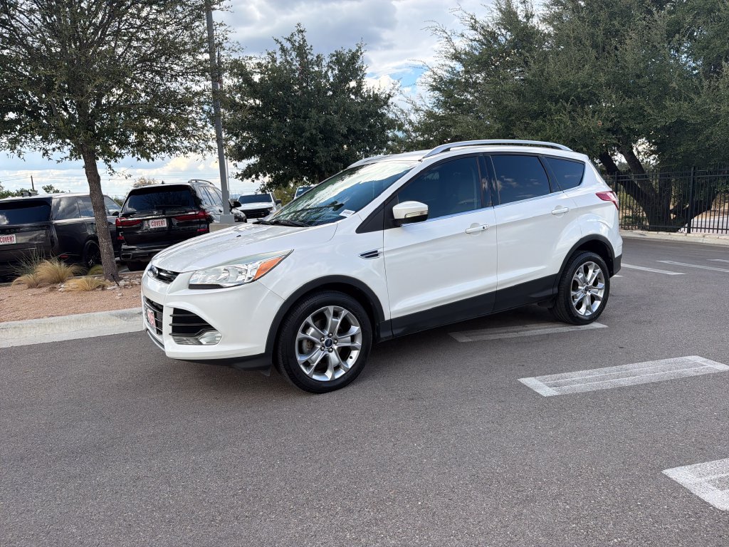 Used 2014 Ford Escape Titanium FWD image 3