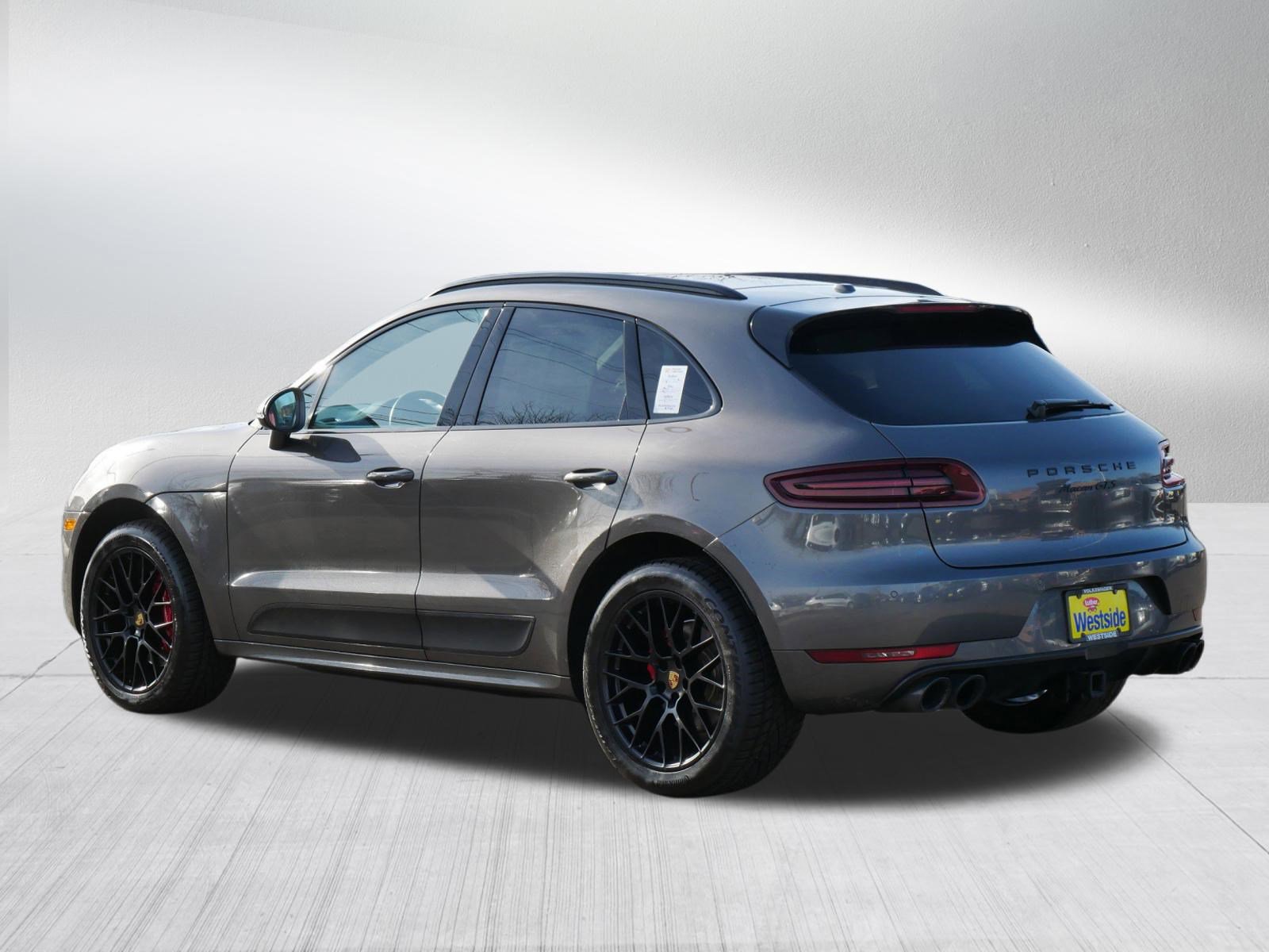 Used 2018 Porsche Macan GTS image 5
