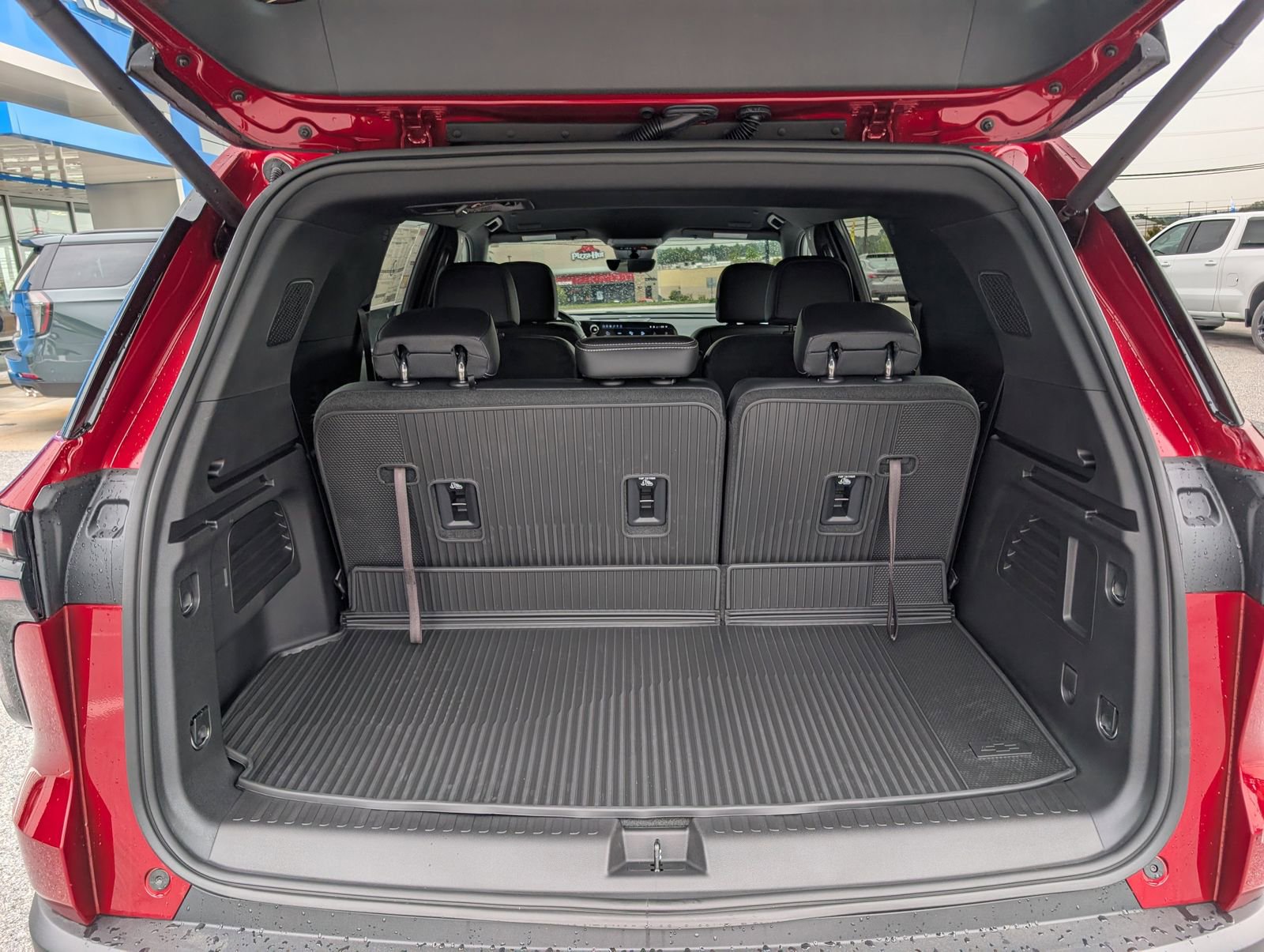 New 2026 Chevrolet Traverse LT w/ Enhanced Driving Package image 11