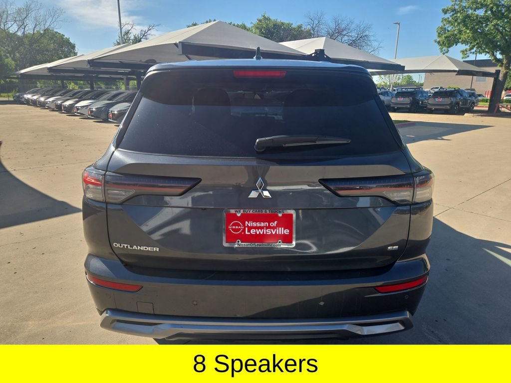 Used 2025 Mitsubishi Outlander AWD image 5
