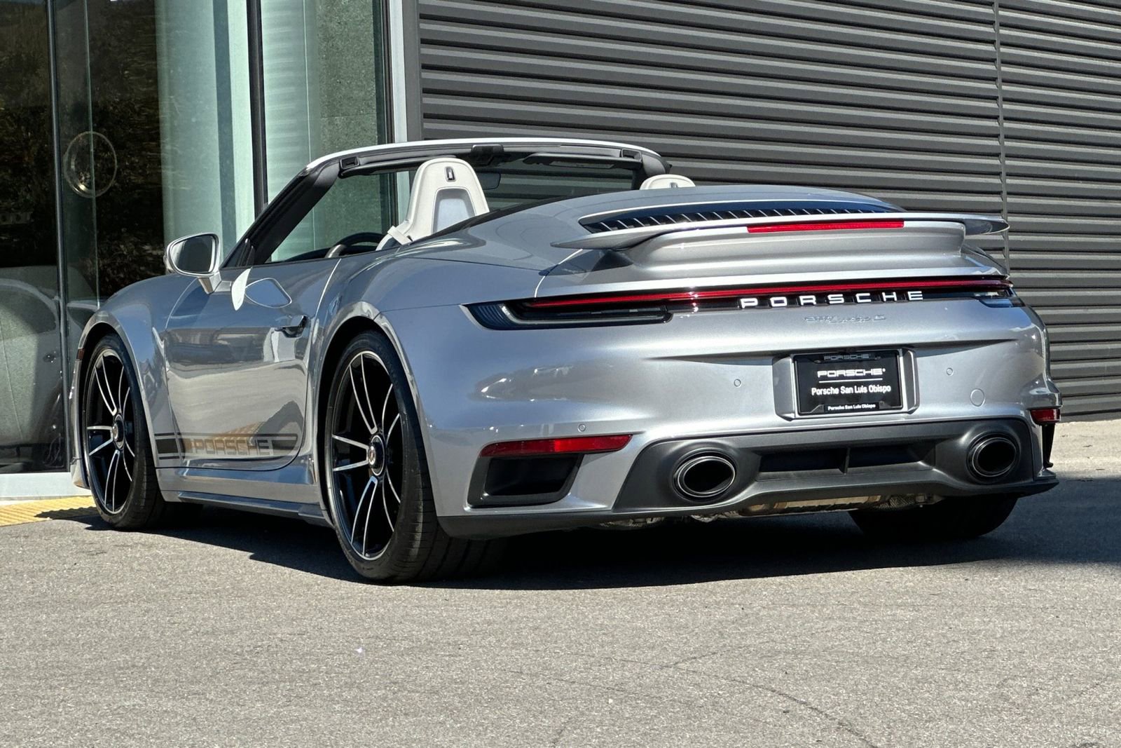 Used 2022 Porsche 911 Turbo S image 3