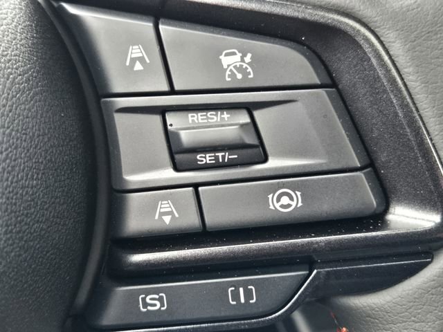 Certified 2025 Subaru Crosstrek 2.5i Limited w/ Crosstrek Mirror Package image 17