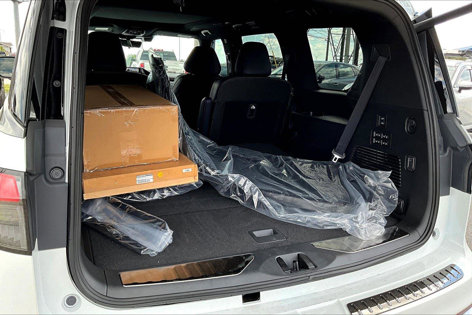 New 2026 INFINITI QX80 Sensory image 45