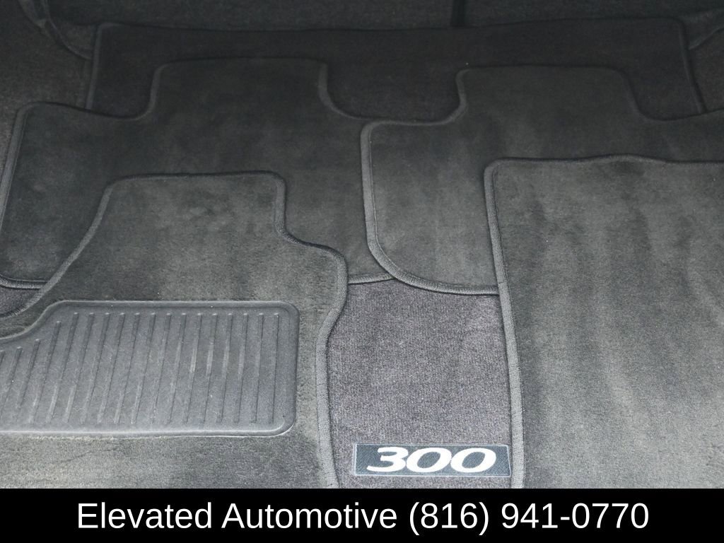 Used 2016 Chrysler 300 C w/ Safetytec Plus Group image 13