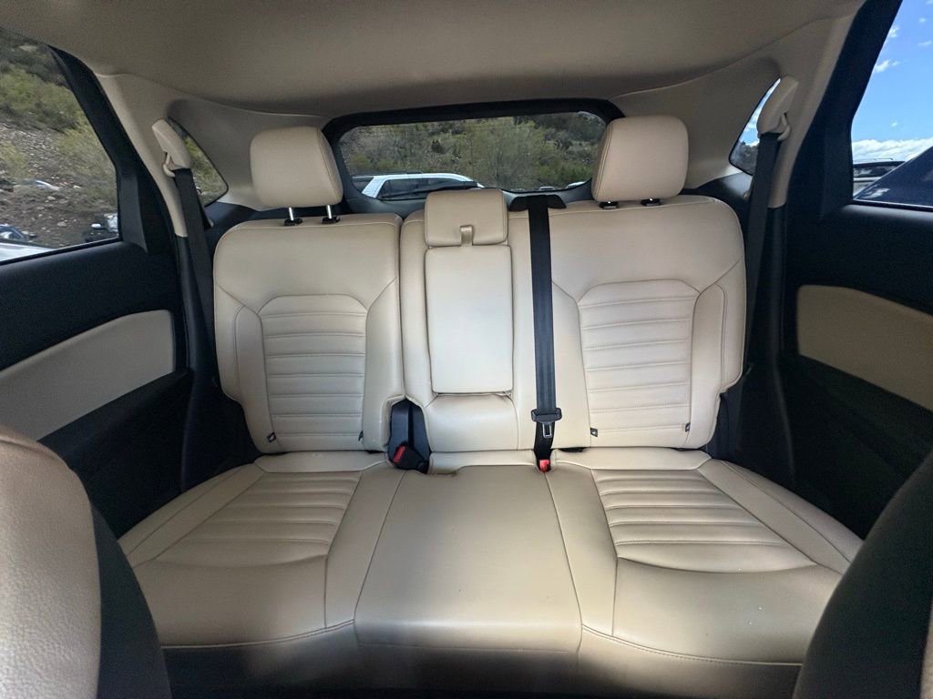 Certified 2024 Ford Edge SEL AWD/4WD image 6