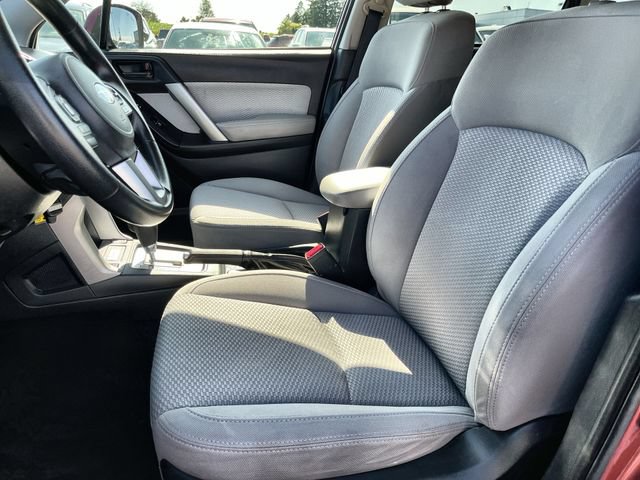 Used 2017 Subaru Forester 2.5i Premium AWD/4WD image 15