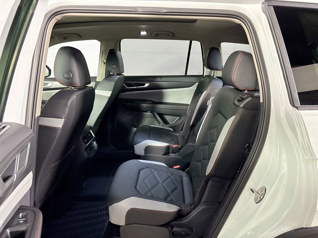 New 2026 Volkswagen Atlas Peak Edition AWD/4WD image 20